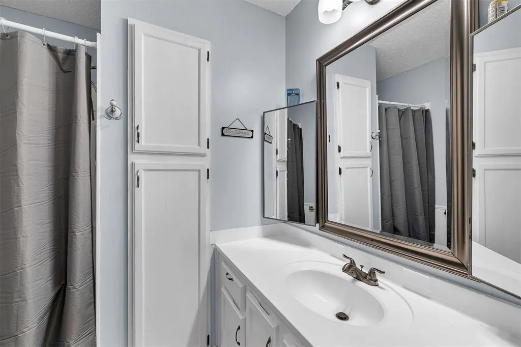 Photo 22 — 6421 Lyrewood Terrace, Oklahoma City, OK 73132