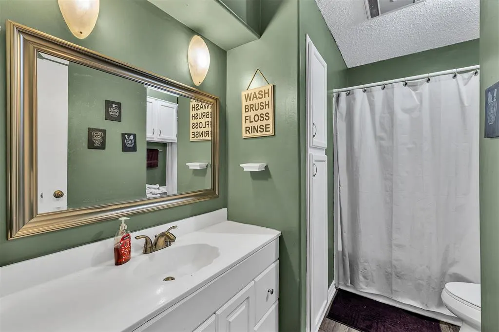 Photo 24 — 6421 Lyrewood Terrace, Oklahoma City, OK 73132