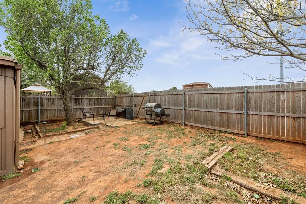 Photo 27 — 6421 Lyrewood Terrace, Oklahoma City, OK 73132