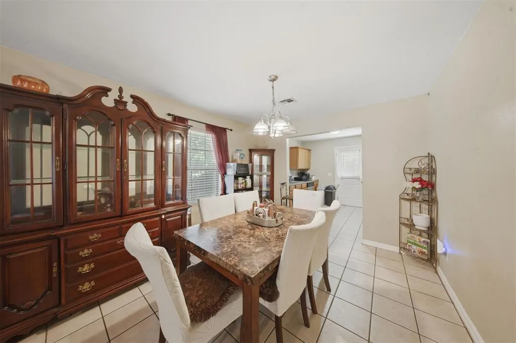 Photo 9 — 622 NW 109th Street, Oklahoma City, OK 73114