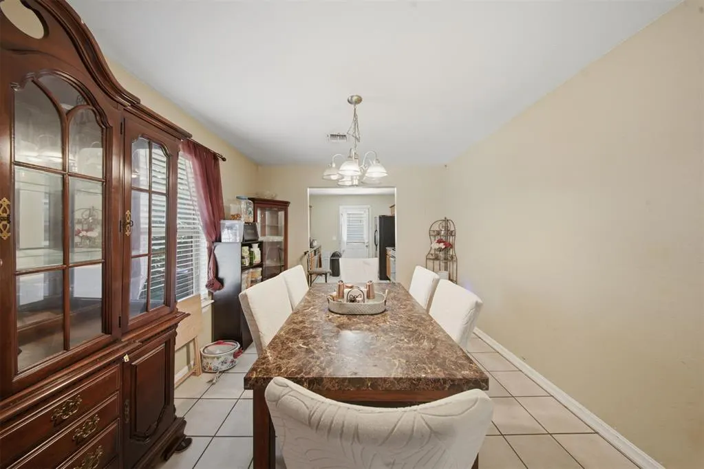 Photo 10 — 622 NW 109th Street, Oklahoma City, OK 73114