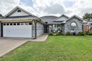 Sold home at 13012 Maple Leaf Drive