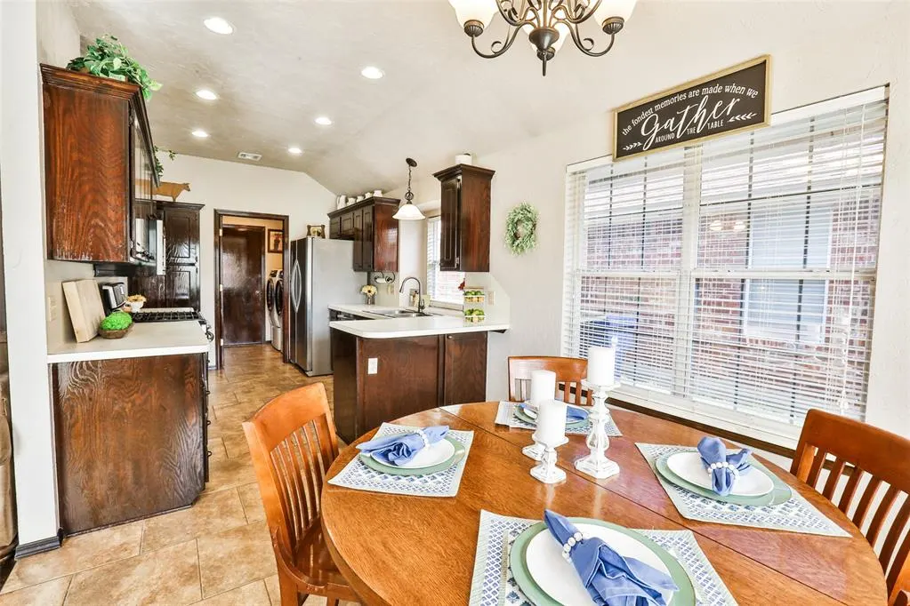 Photo 9 — 13012 Maple Leaf Drive, Oklahoma City, OK 73170