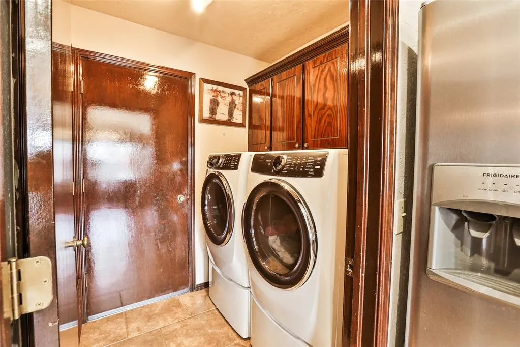 Photo 13 — 13012 Maple Leaf Drive, Oklahoma City, OK 73170