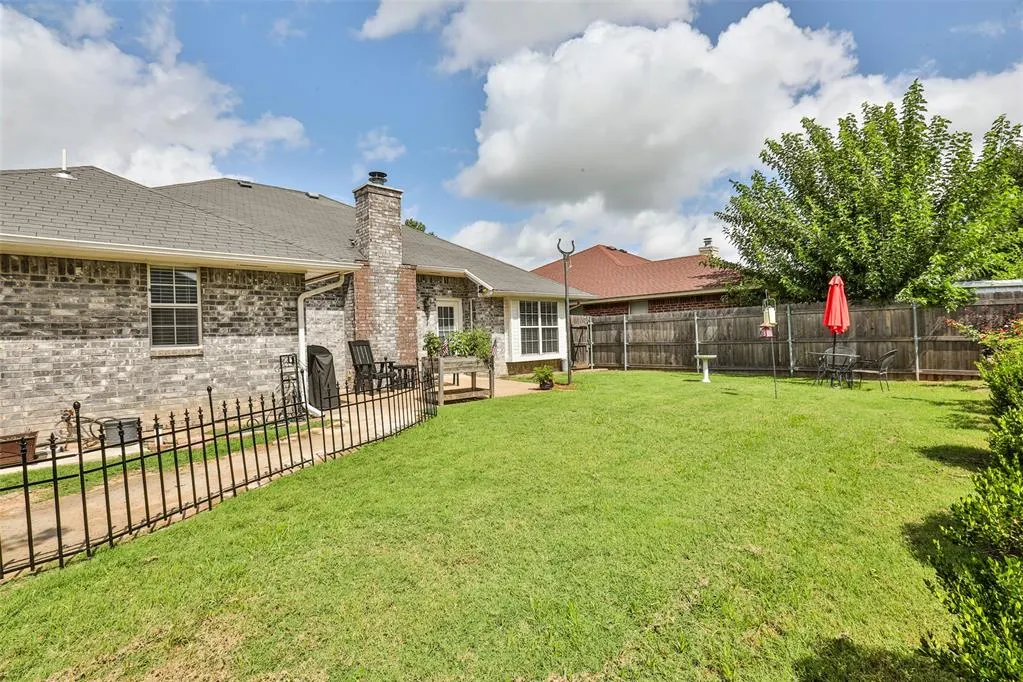 Photo 30 — 13012 Maple Leaf Drive, Oklahoma City, OK 73170