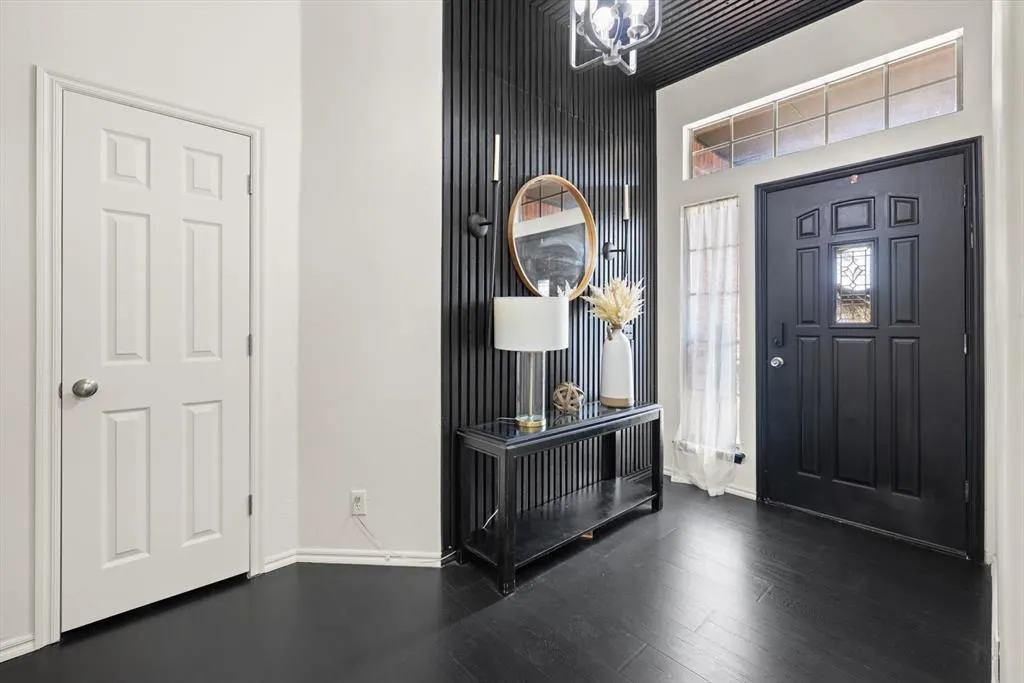 Photo 4 — 17025 Woodvine Drive, Edmond, OK 73012