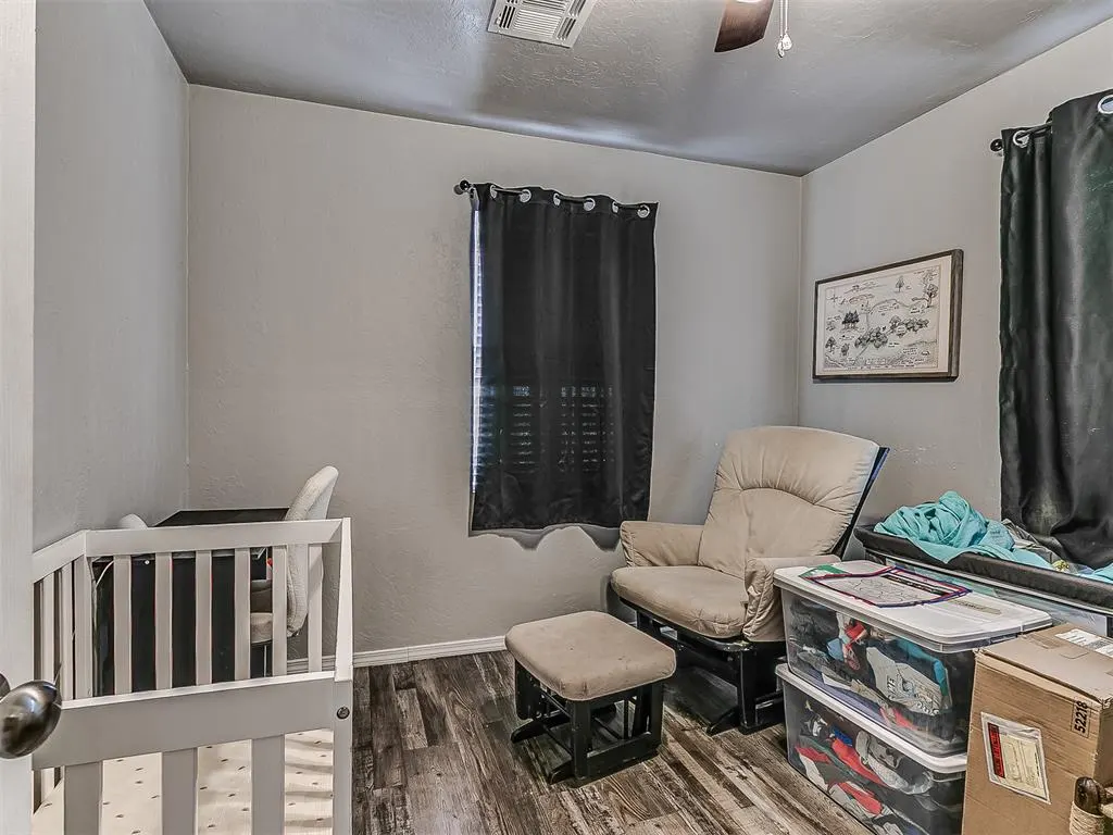 Photo 23 — 990936 S Candlewood Lane, Wellston, OK 74881