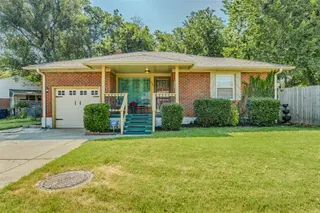 Sold home at 2940 NW 35th Street