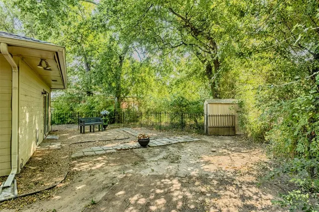 Photo 7 — 2940 NW 35th Street, Oklahoma City, OK 73112