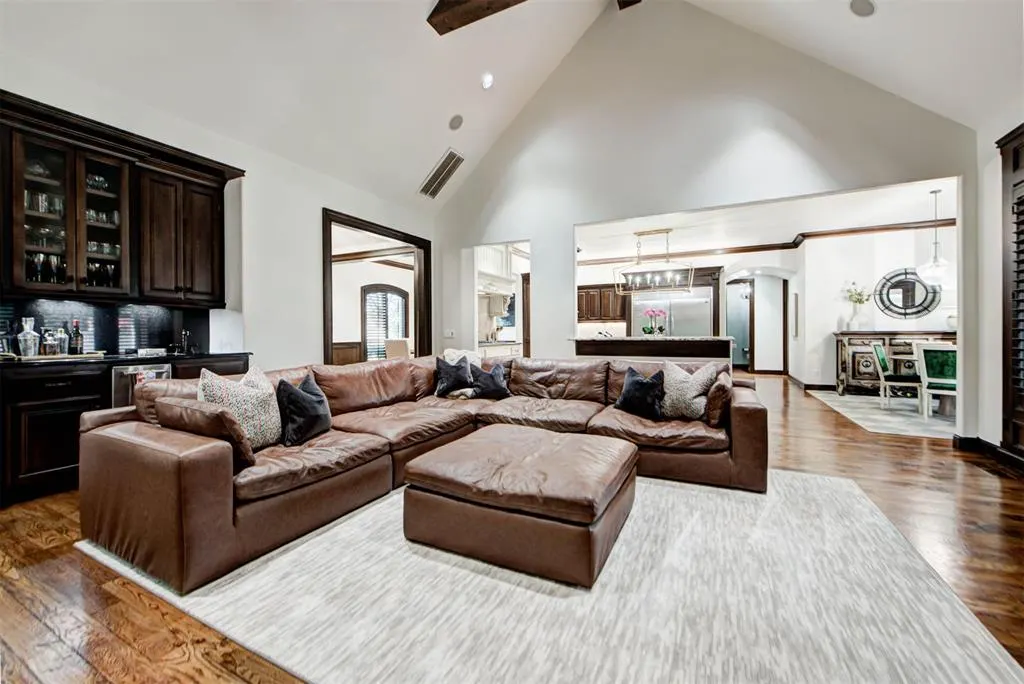 Photo 10 — 6716 Oak View Road, Edmond, OK 73025
