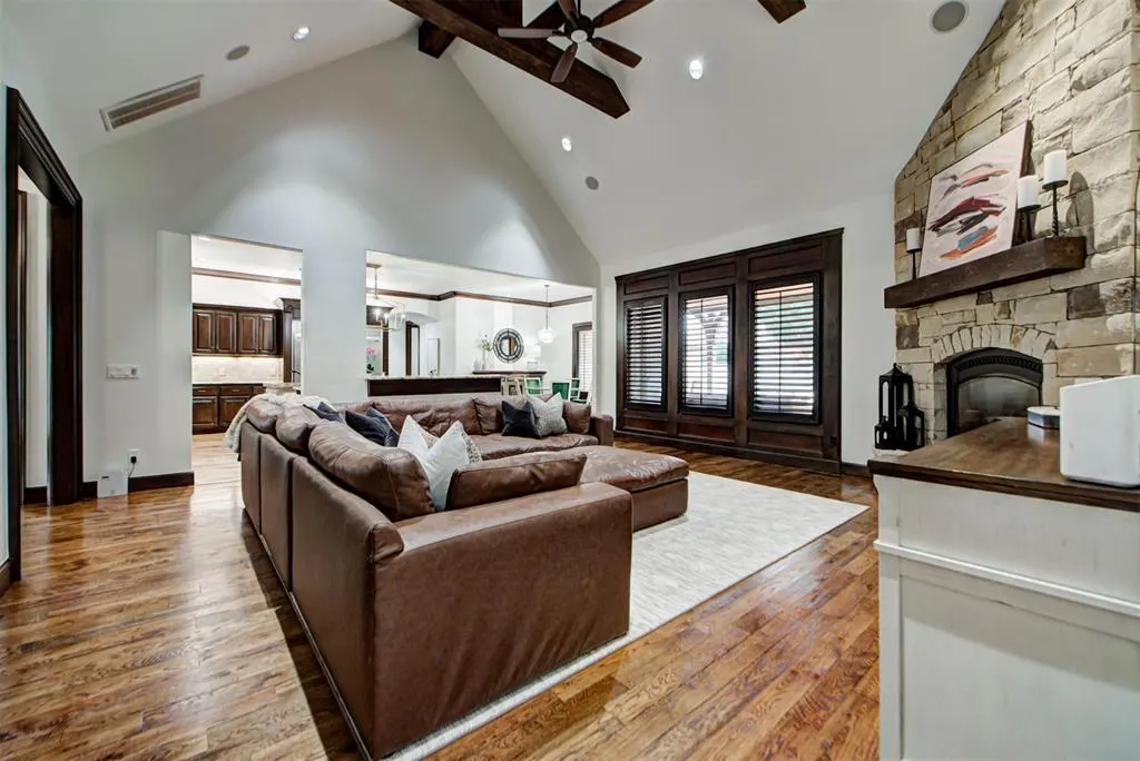 Photo 12 — 6716 Oak View Road, Edmond, OK 73025