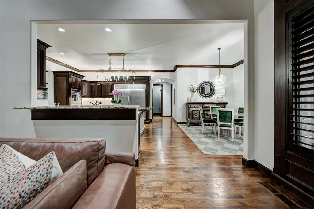 Photo 13 — 6716 Oak View Road, Edmond, OK 73025