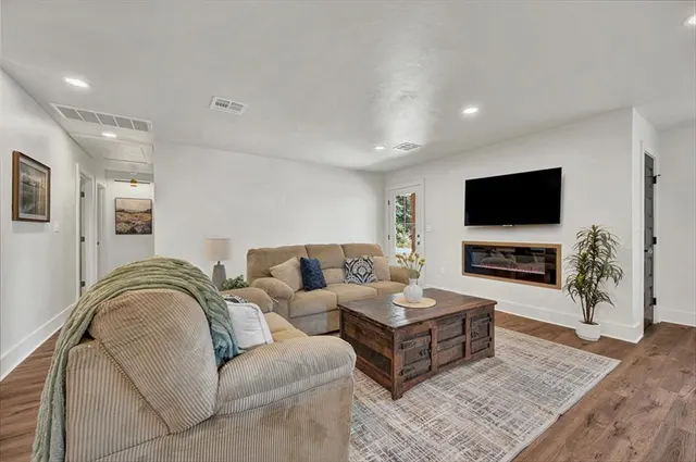 Photo 7 — 1117 Vermont Avenue, Chickasha, OK 73018