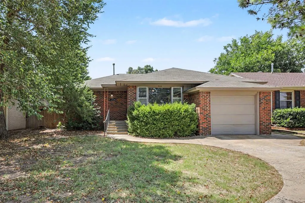 Photo 6 — 508 NW 50th Street, Oklahoma City, OK 73118