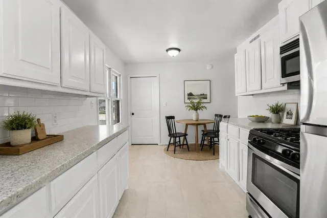 Photo 3 — 508 NW 50th Street, Oklahoma City, OK 73118