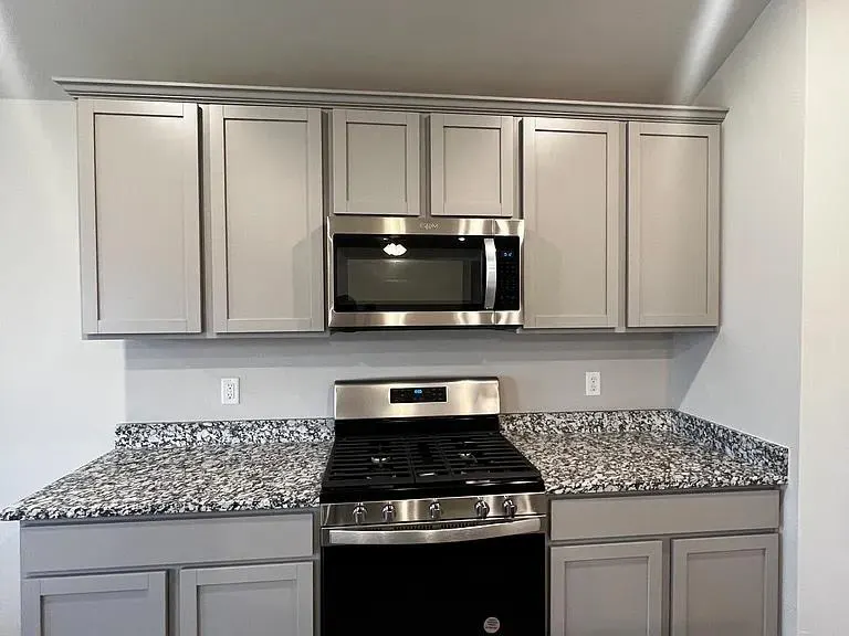 Photo 6 — 10521 SW 41 Street, Mustang, OK 73064