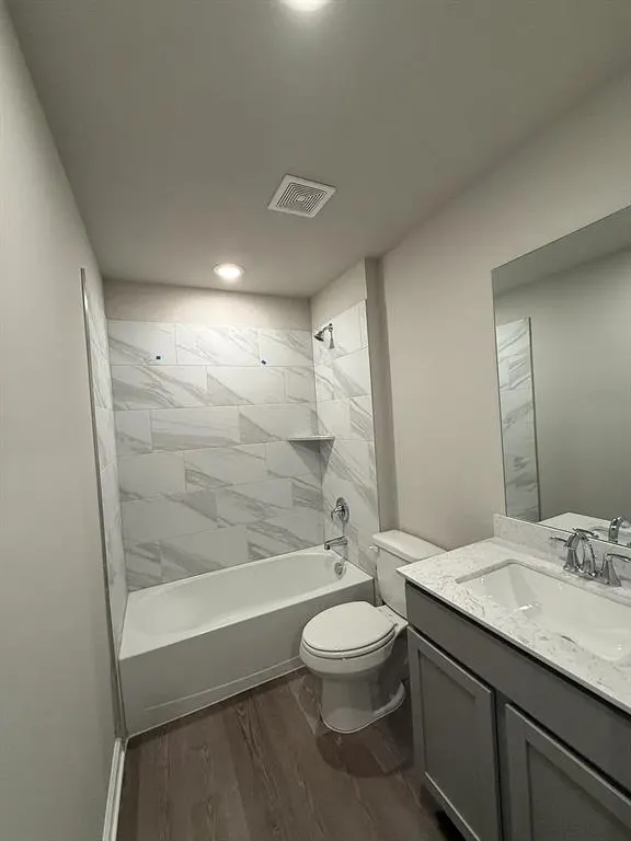 Photo 15 — 10521 SW 41 Street, Mustang, OK 73064