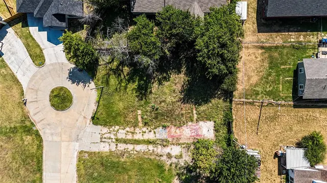 Photo 3 — 1434 Milam Court, Oklahoma City, OK 73111