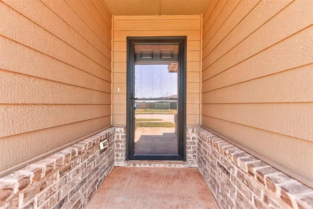 Photo 3 — 5215 Kye Drive, Tuttle, OK 73089