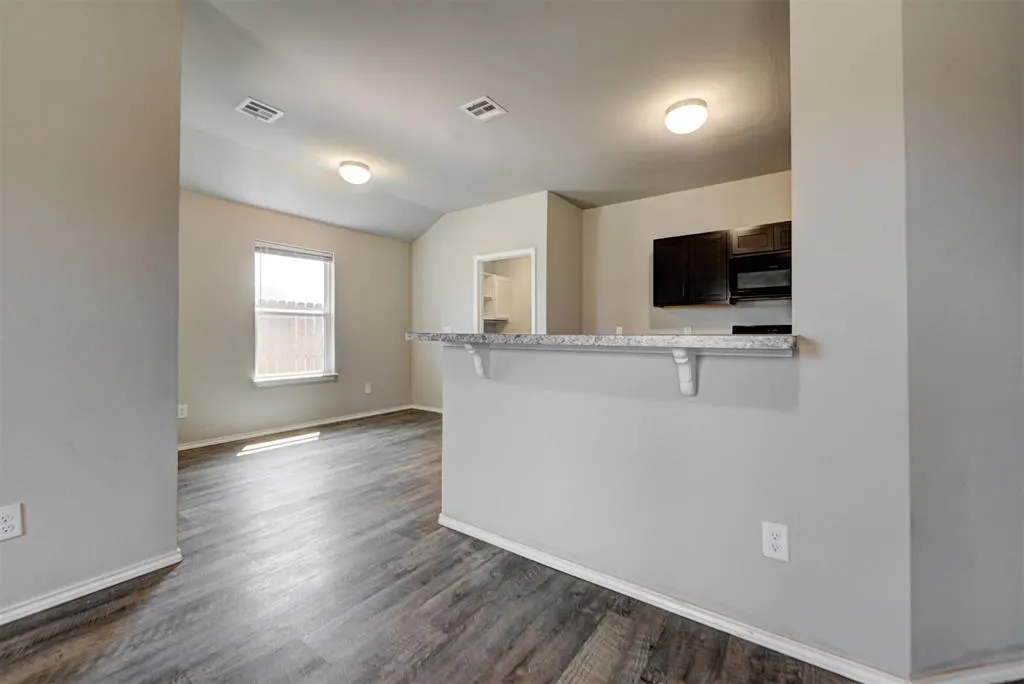 Photo 11 — 5215 Kye Drive, Tuttle, OK 73089