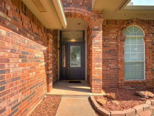 Photo 2 — 405 Waterfront Drive, Norman, OK 73071