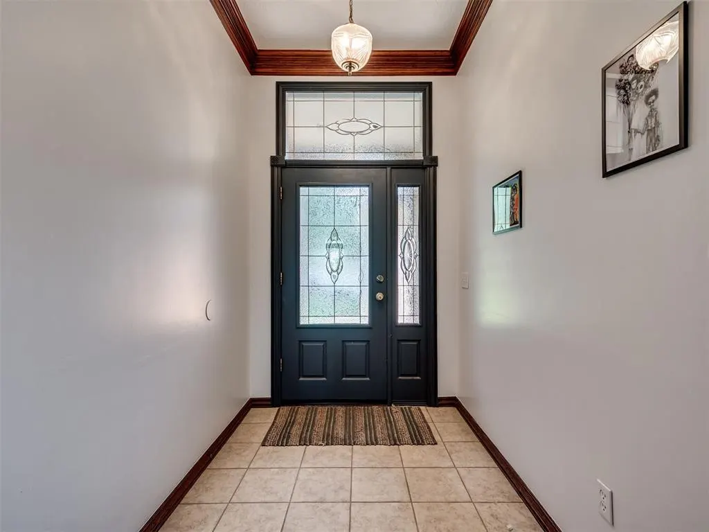 Photo 4 — 405 Waterfront Drive, Norman, OK 73071