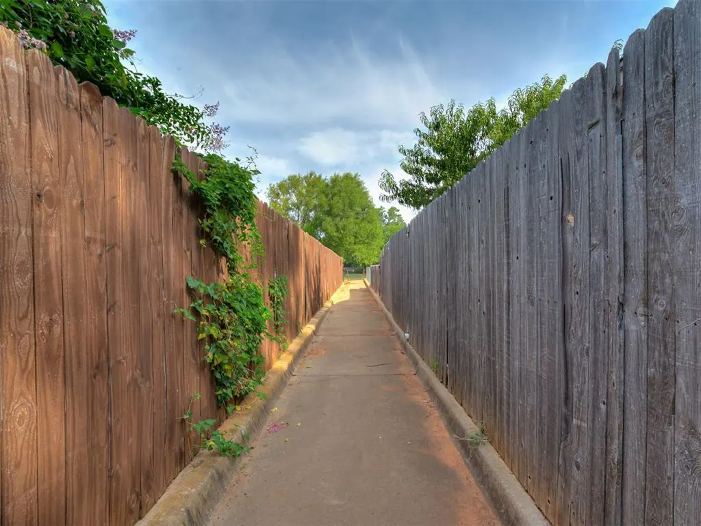 Photo 35 — 405 Waterfront Drive, Norman, OK 73071