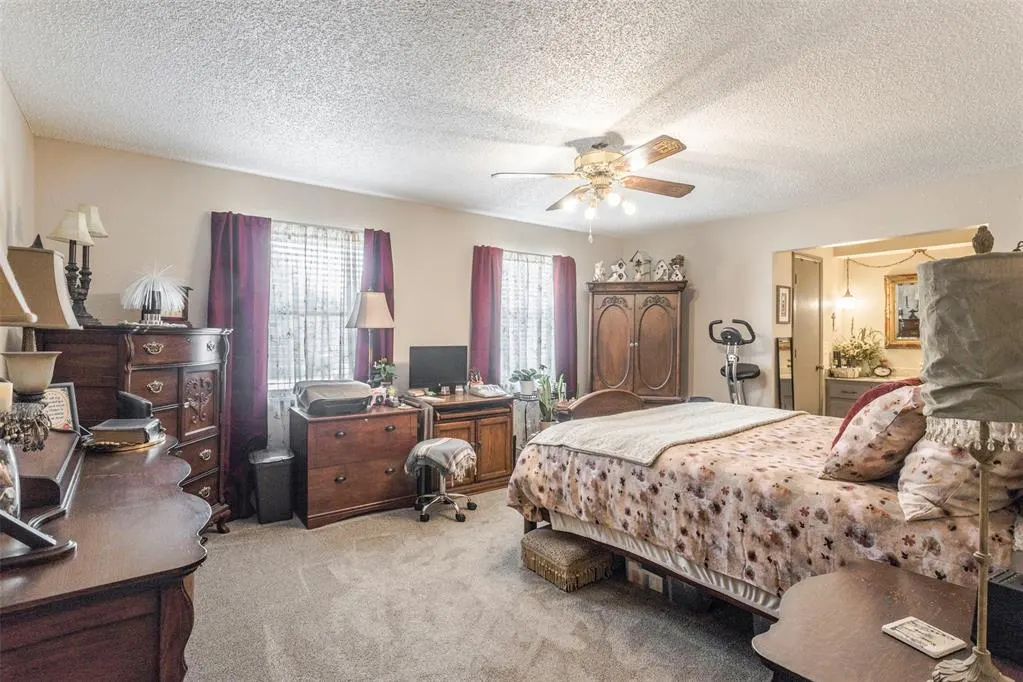 Photo 13 — 11824 Larkdale Drive, Yukon, OK 73099