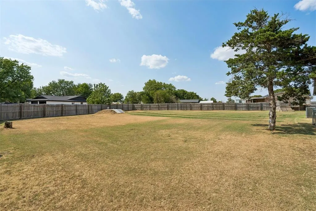 Photo 33 — 1948 County Street 2826, Chickasha, OK 73018