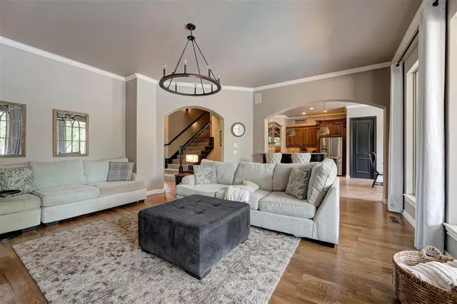 Photo 4 — 1301 Autumn Creek Drive, Edmond, OK 73003