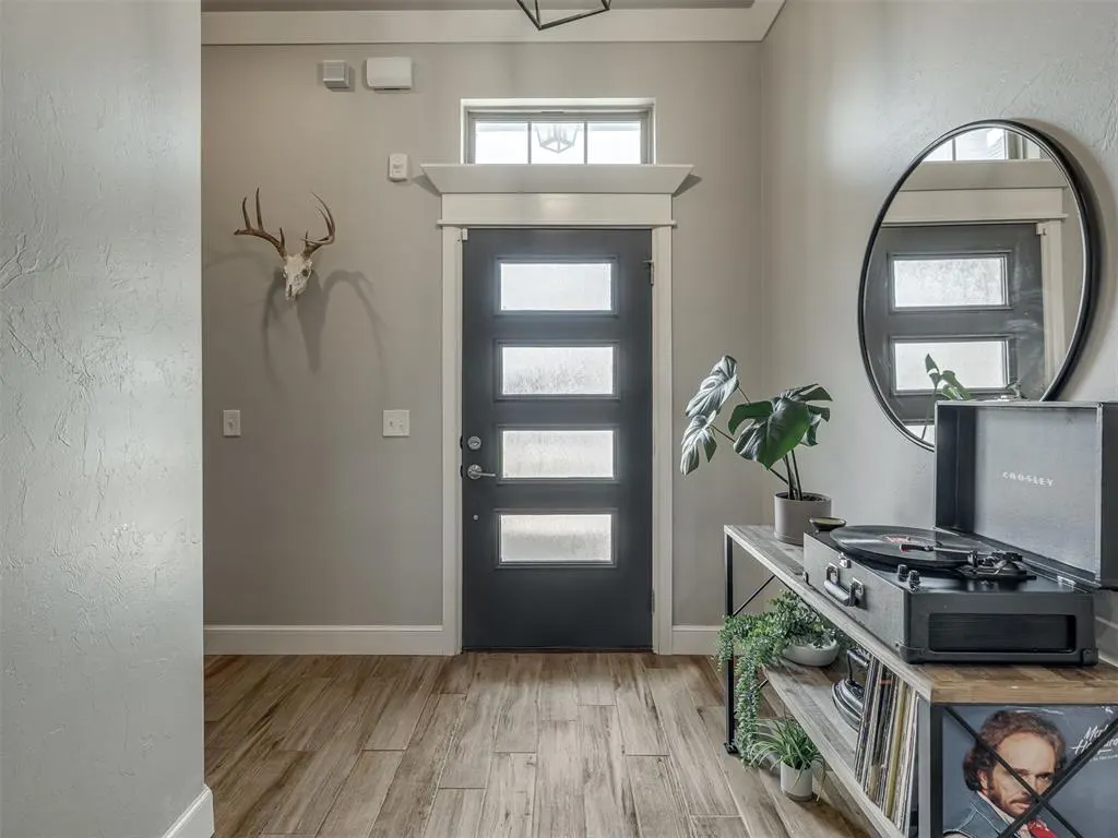 Photo 5 — 1825 W Blake Court Way, Mustang, OK 73064