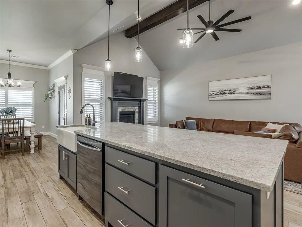 Photo 11 — 1825 W Blake Court Way, Mustang, OK 73064