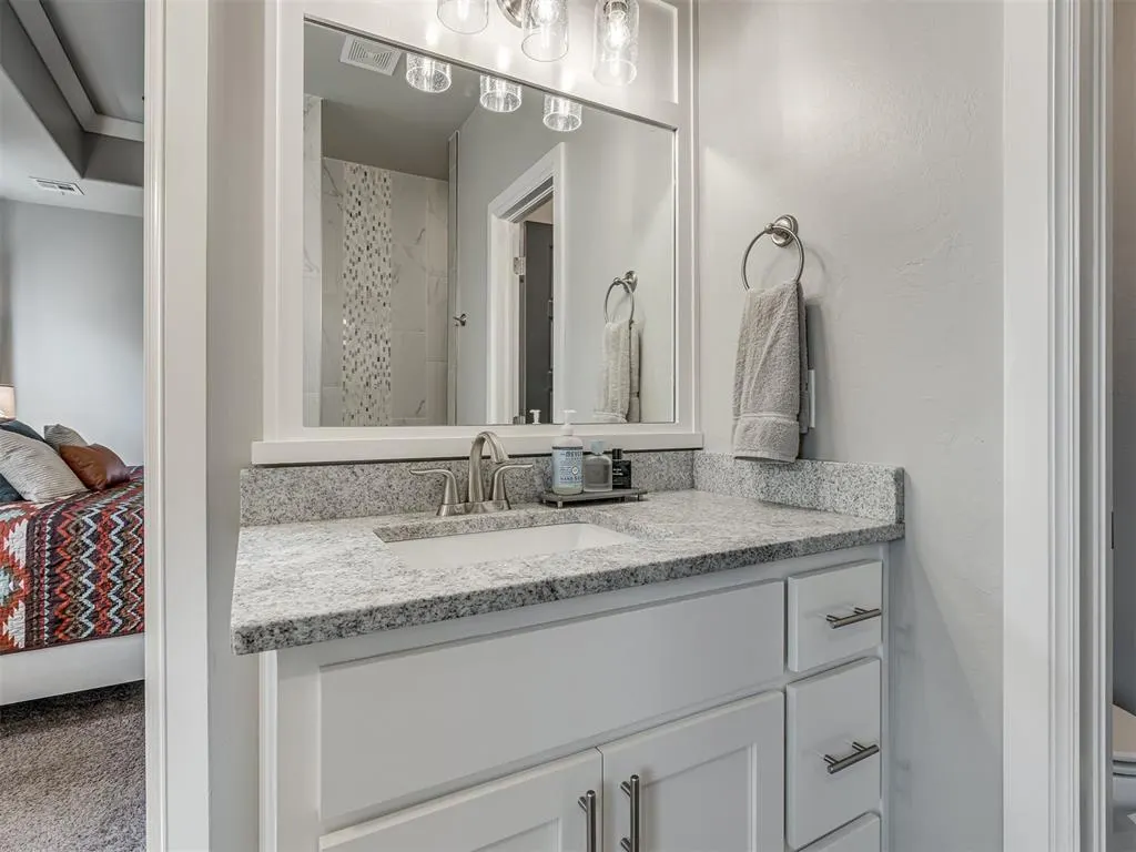 Photo 20 — 1825 W Blake Court Way, Mustang, OK 73064