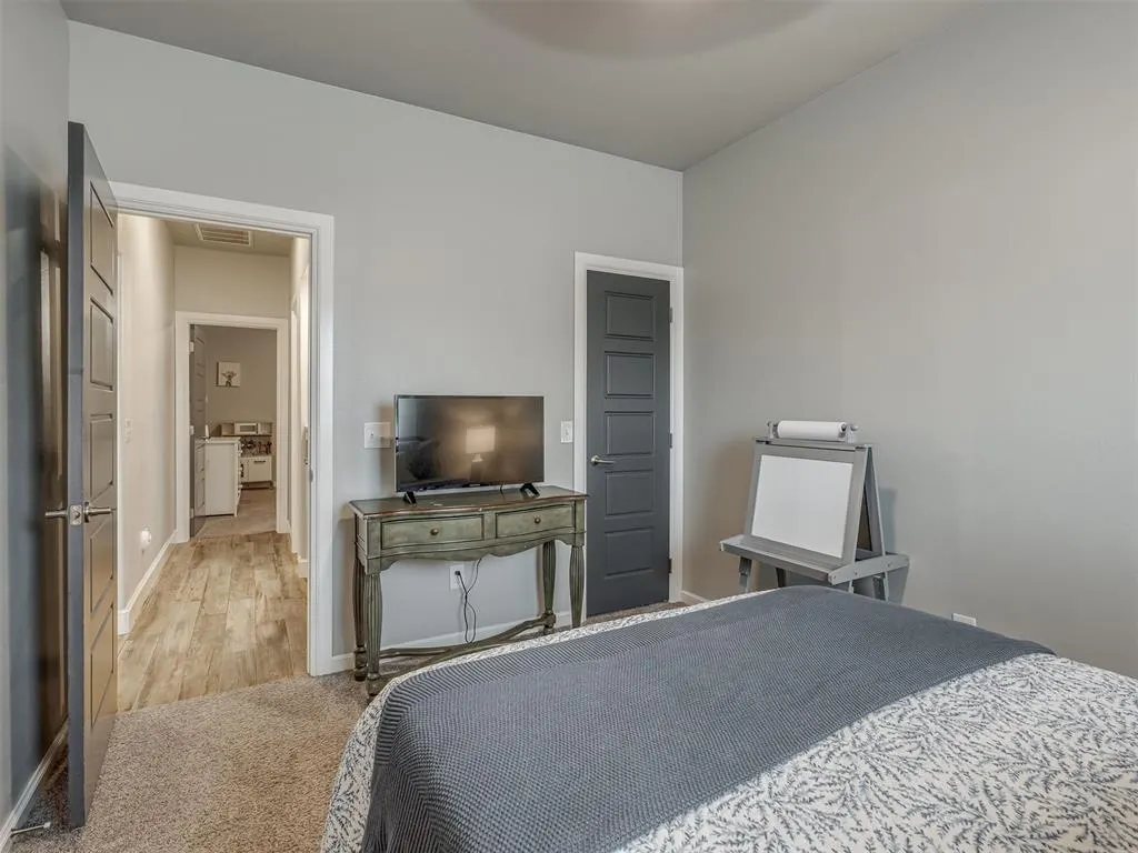 Photo 29 — 1825 W Blake Court Way, Mustang, OK 73064