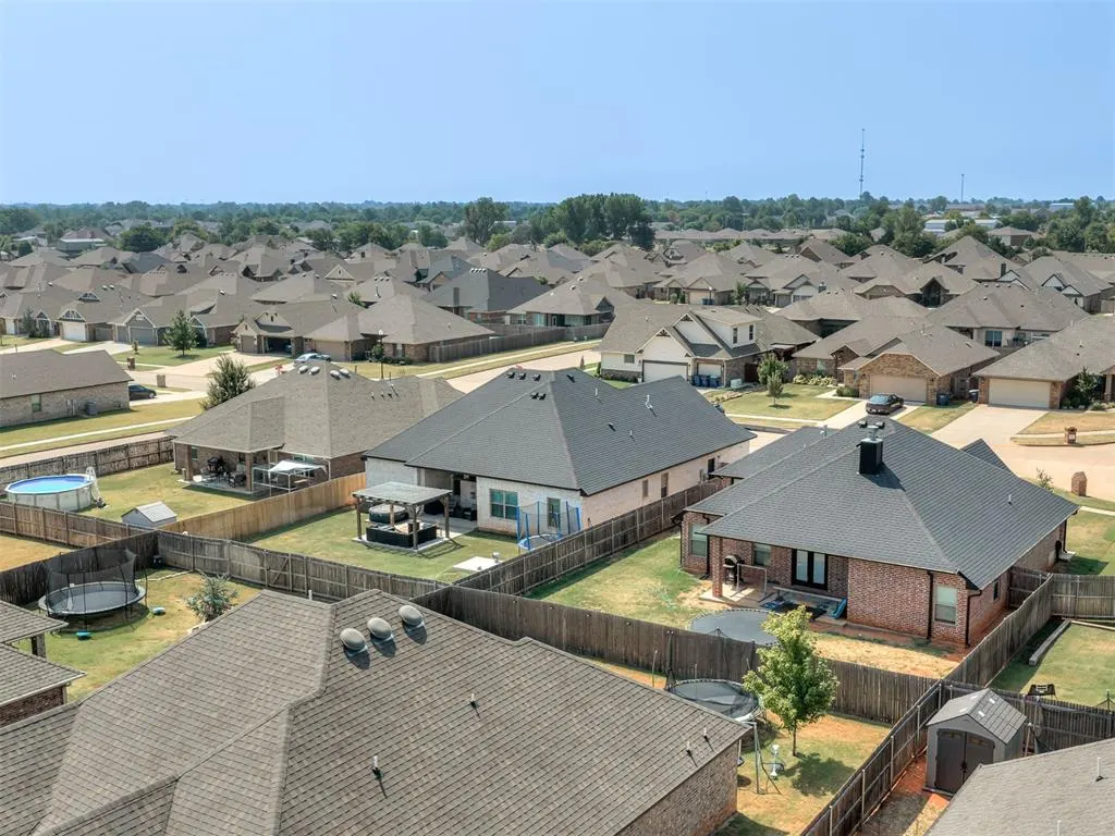 Photo 40 — 1825 W Blake Court Way, Mustang, OK 73064