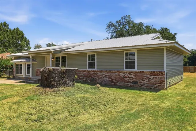 Photo 2 — 3244 Cox Street, Choctaw, OK 73020