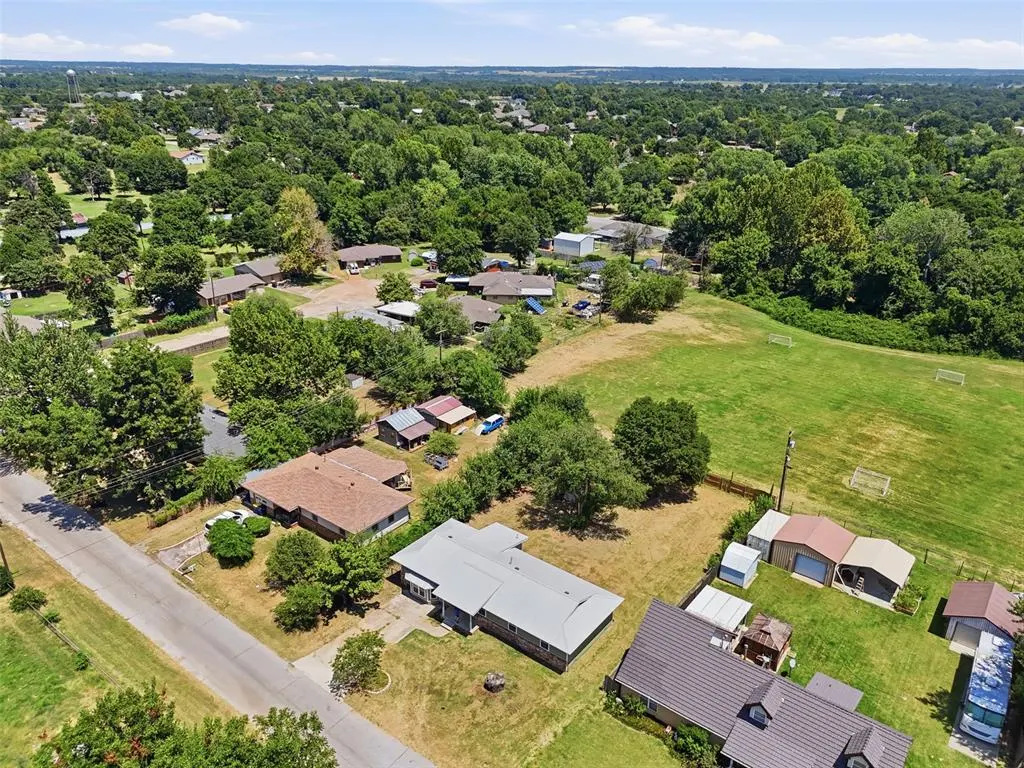 Photo 6 — 3244 Cox Street, Choctaw, OK 73020