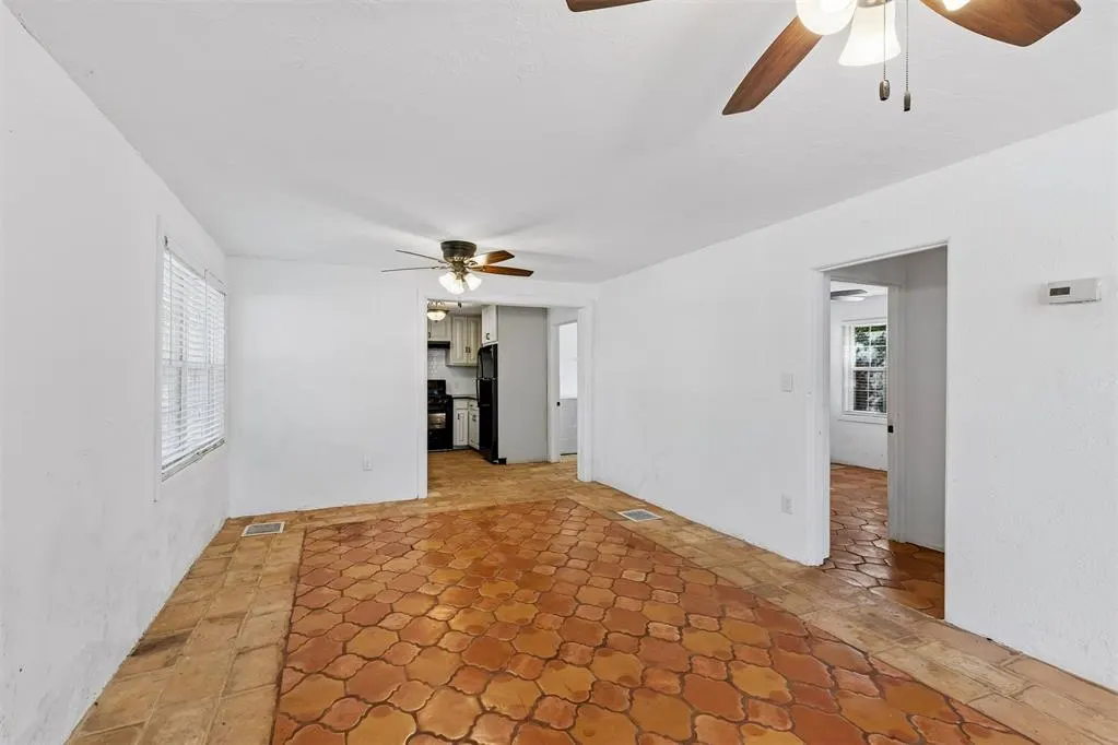Photo 12 — 8000 N Military Avenue, Oklahoma City, OK 73114