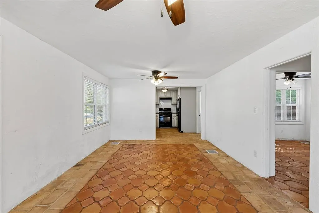Photo 13 — 8000 N Military Avenue, Oklahoma City, OK 73114