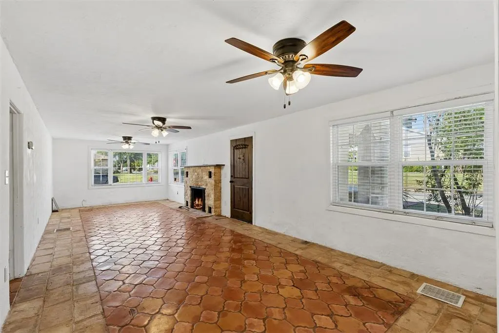 Photo 14 — 8000 N Military Avenue, Oklahoma City, OK 73114