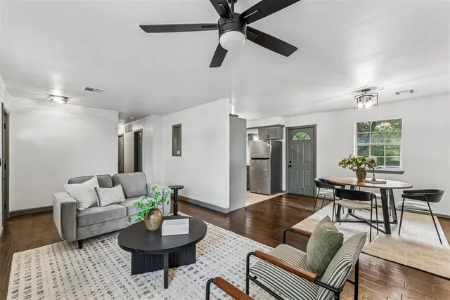 Photo 8 — 1017 Pinebrook Drive, Guthrie, OK 73044