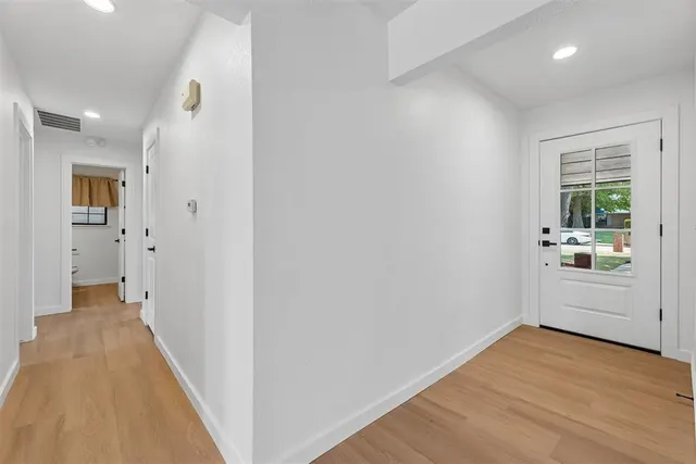 Photo 4 — 1617 Shadow Court, Edmond, OK 73013