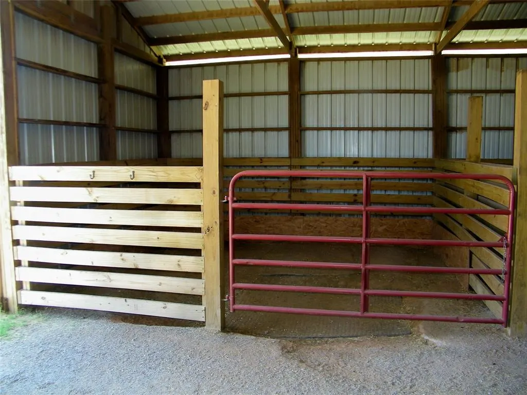 Photo 20 — 50662 E County Road 1510, Stratford, OK 74872