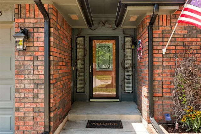 Photo 5 — 833 Ethan Lane, Yukon, OK 73099