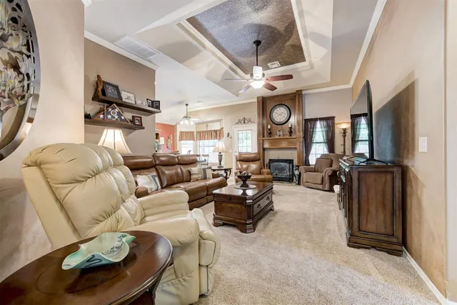 Photo 7 — 833 Ethan Lane, Yukon, OK 73099