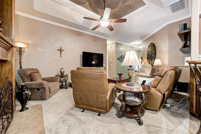 Photo 8 — 833 Ethan Lane, Yukon, OK 73099