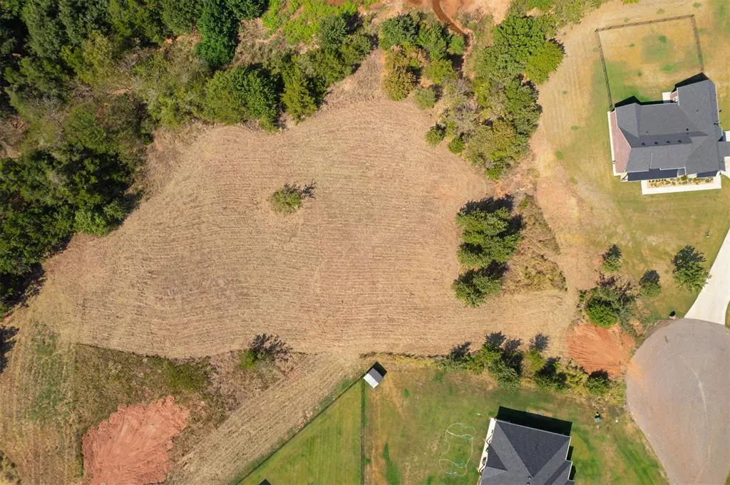 Photo 8 — 4565 Raymond Lane, Guthrie, OK 73044
