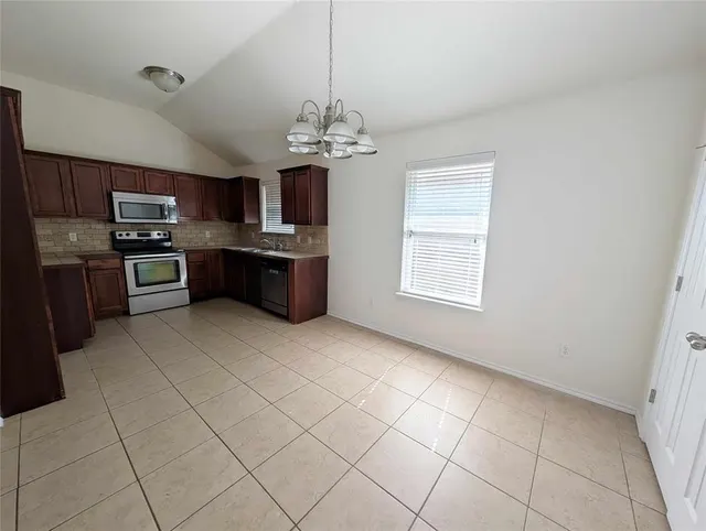 Photo 5 — 2244 NW 199th Street, Edmond, OK 73012