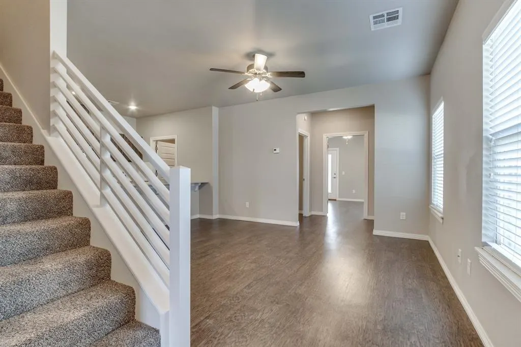 Photo 7 — 2208 Camino Del Plaza Lane, Edmond, OK 73013