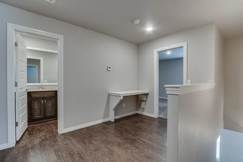 Photo 31 — 2208 Camino Del Plaza Lane, Edmond, OK 73013